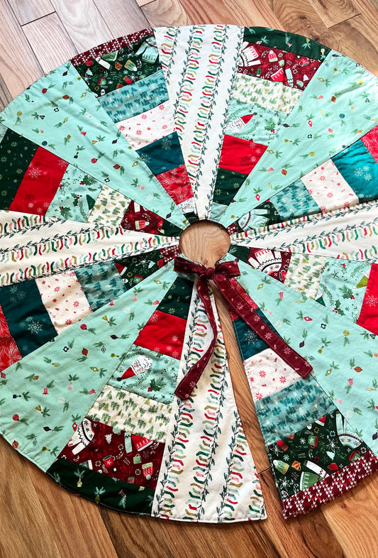 Cozy Wonderland Quilted Tree Skirt