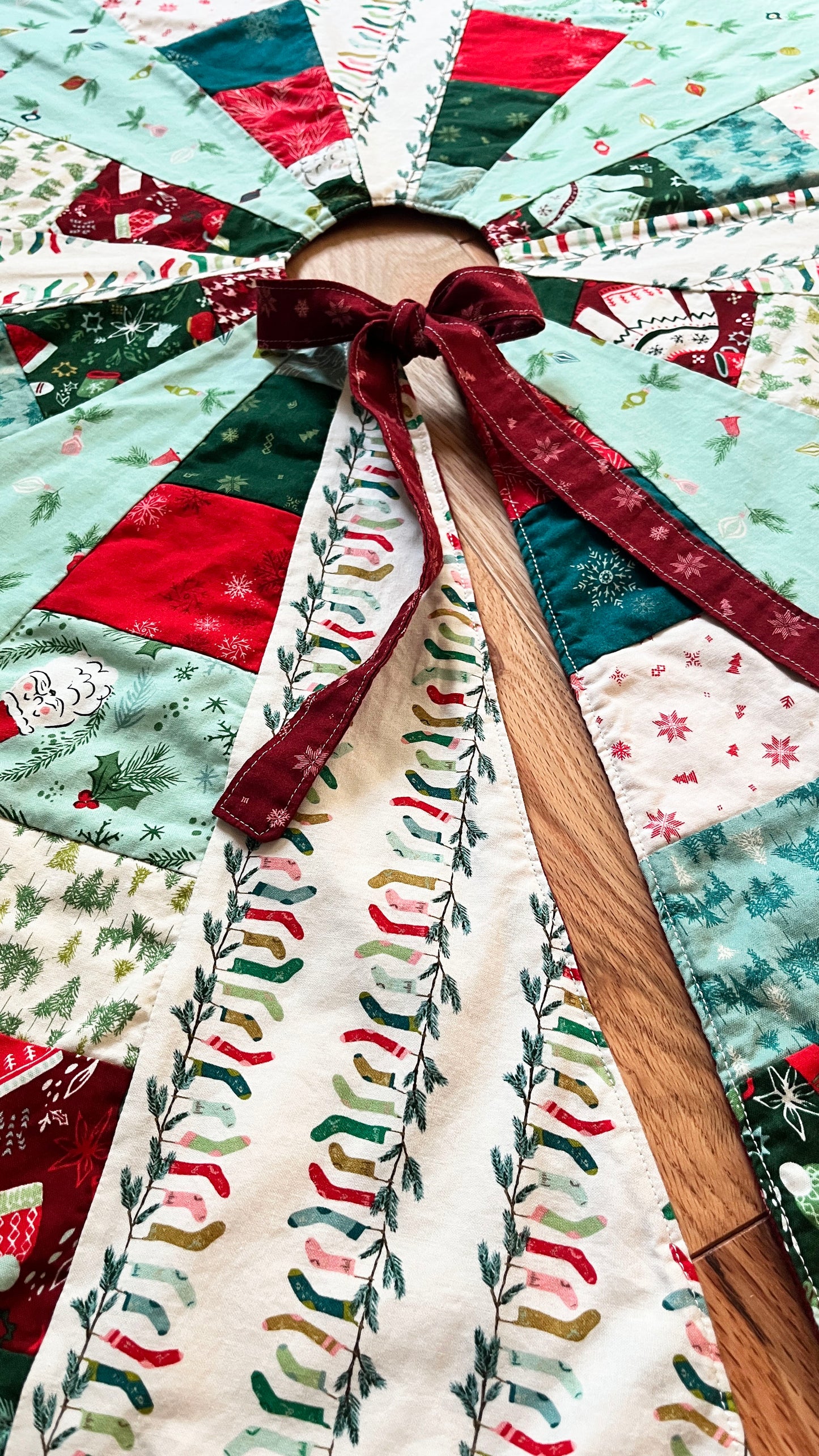Cozy Wonderland Quilted Tree Skirt
