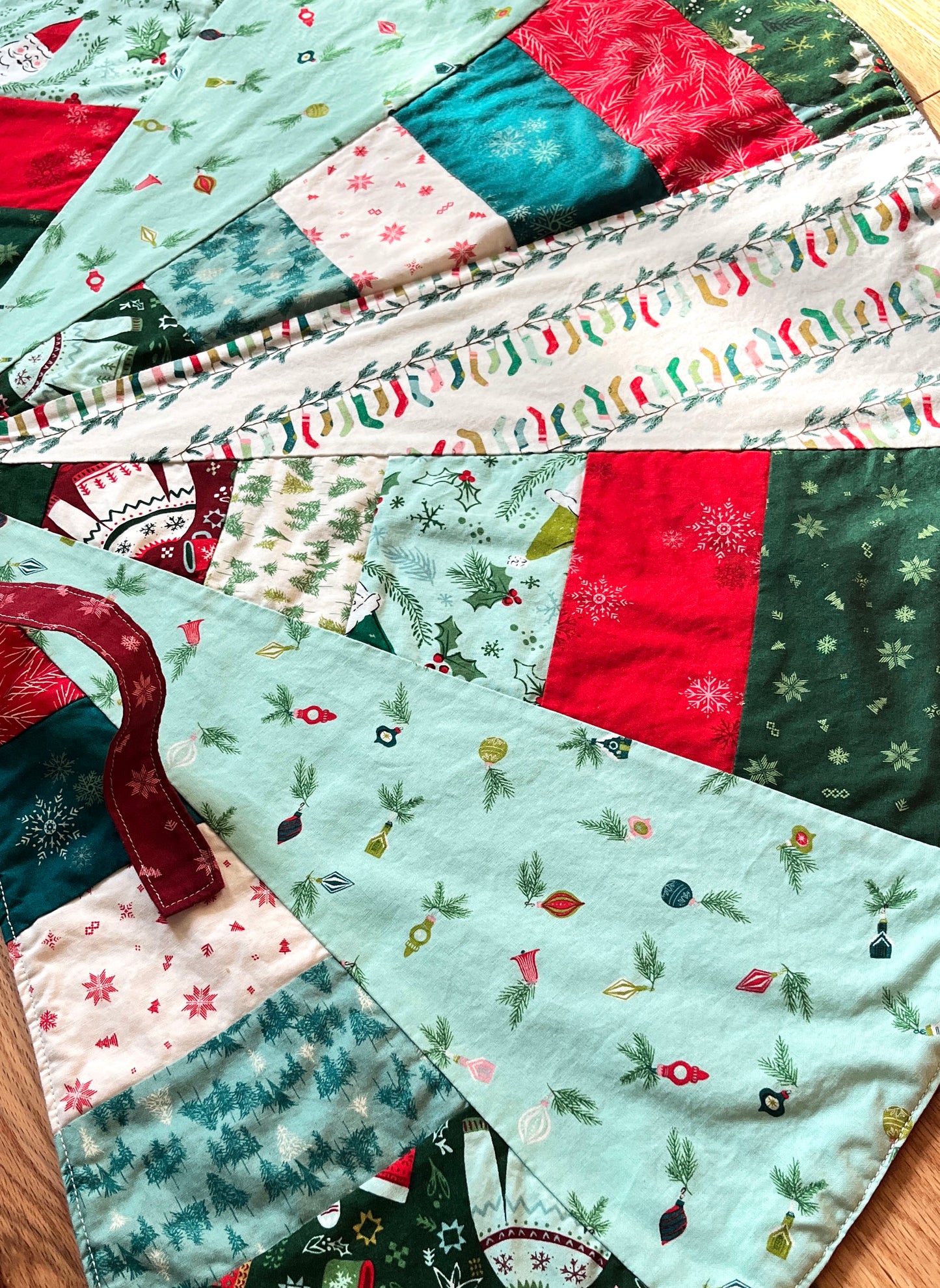 Cozy Wonderland Quilted Tree Skirt