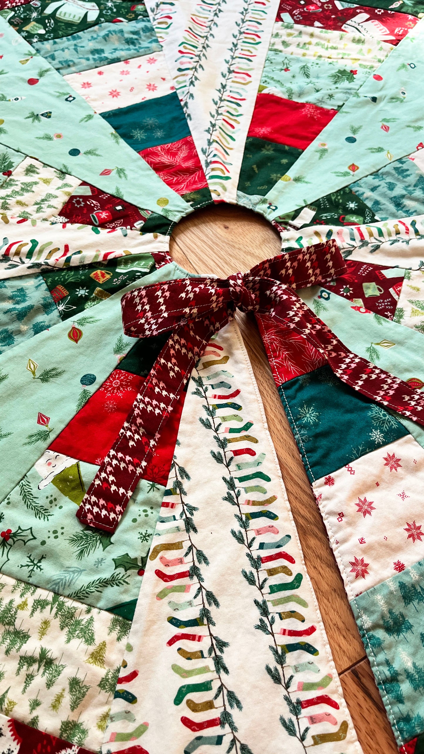Cozy Wonderland Quilted Tree Skirt