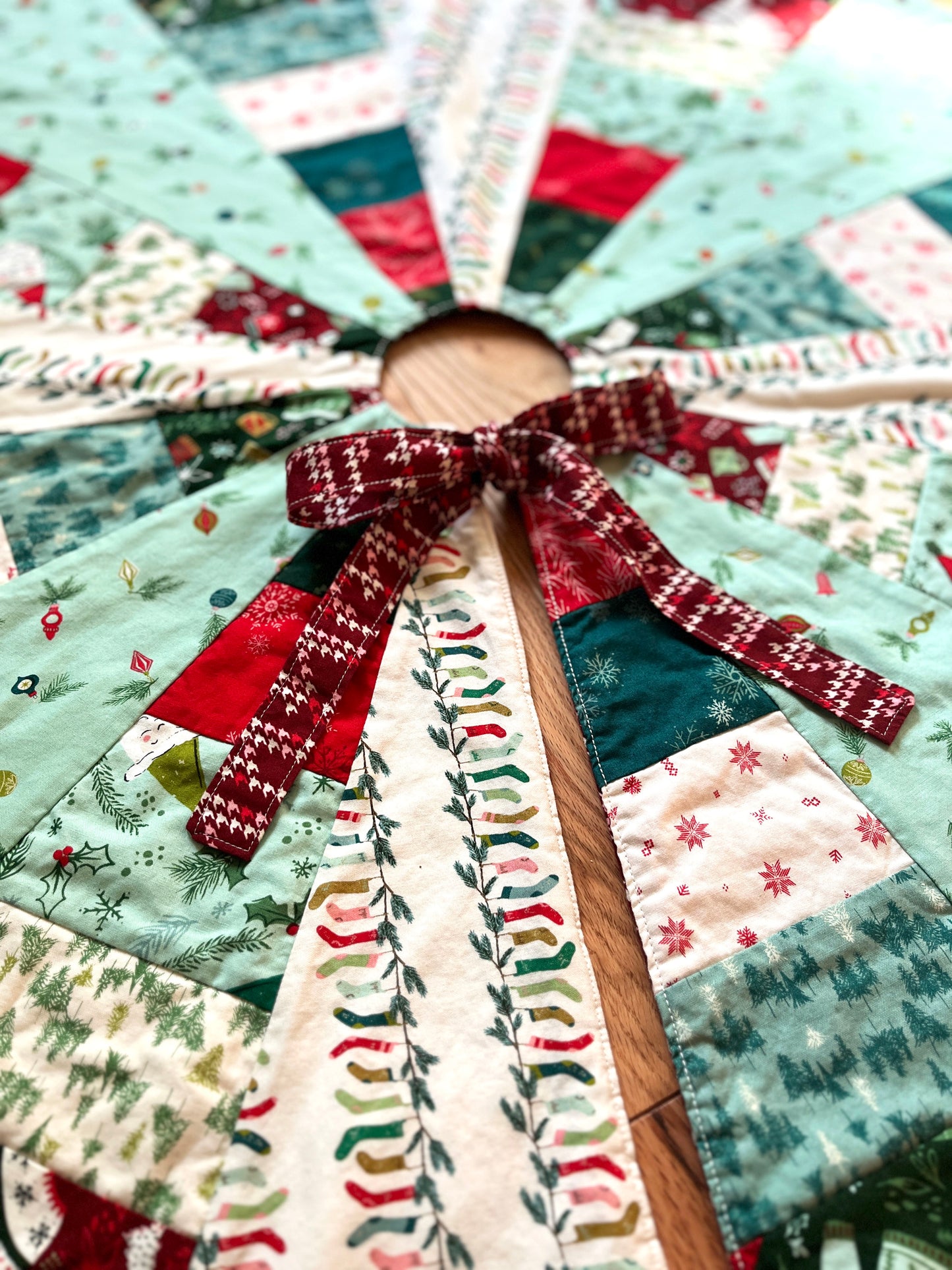 Cozy Wonderland Quilted Tree Skirt