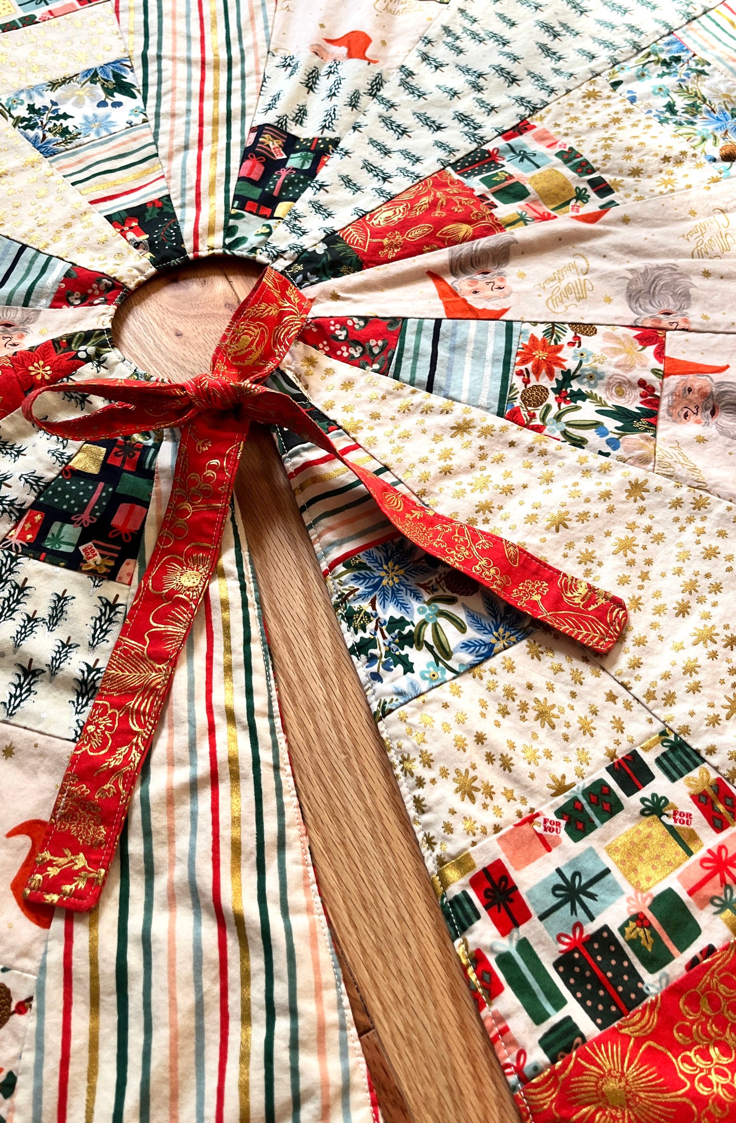 Holiday Classics Quilted Tree Skirt